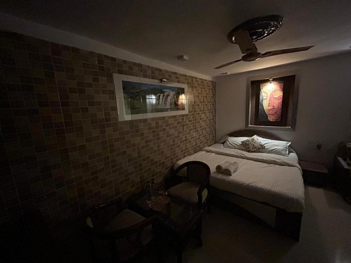 The Peach Tree Rooms Mount Ábú Exteriér fotografie